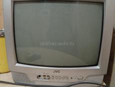 Телевизор маленький б.у состояние отличное 