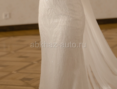 Свадебное платье размер s (42)