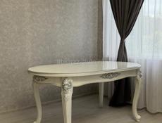 Стол со стульями