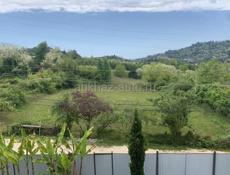 20 соток 1.5 🍋 в 5 минутах от центра города Ул,братьев Зантария , асфальтированная дорога , ровный участок , собственник, WhatsApp +79407118144