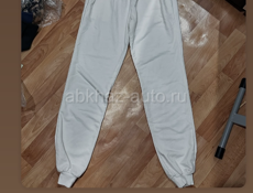 В наличии женская одежда