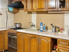 3 - ХЭТАЖНЫЙ ДОМ В ЦЕНТРЕ СУХУМА