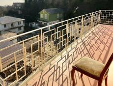 3 - ХЭТАЖНЫЙ ДОМ В ЦЕНТРЕ СУХУМА