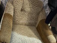 Два кресла б/у