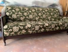 Диван из дуба 