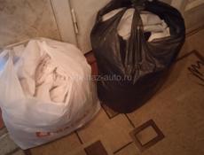 ОТДАМ ДВА ПАКЕТА ВЕЩЕЙ ДАРОМ !! 