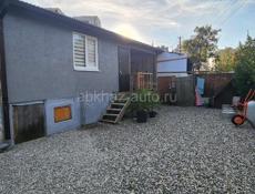 Жилой дом с участком 3 сотки 