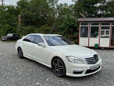Mercedes-Benz S-Класс