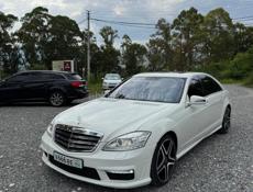 Mercedes-Benz S-Класс