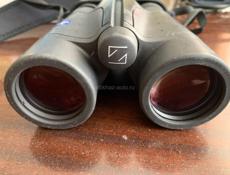 Бинокль Carl Zeiss Victory 10x40 B T* P*