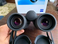 Бинокль Carl Zeiss Victory 10x40 B T* P*