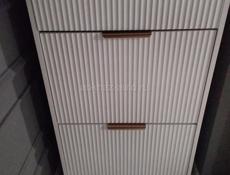 Продаю мебель обувница