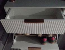 Продаю мебель обувница