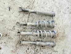 Амортизаторы Nissan Skyline