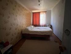 Срочно ! 3-комнатная квартира в центре города Сухум 