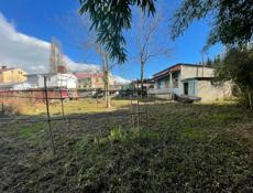 Хороший участок с капитальным строением 