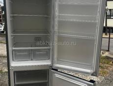 Индезит total no frost 2 метра, состояние нового 