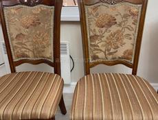 Стулья из дерева