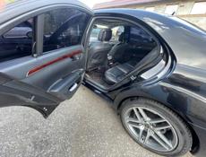 Mercedes-Benz S-Класс