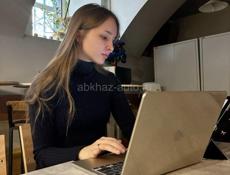 Медиа-ведущая (Девушка)