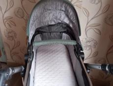 Коляска для новорожденных