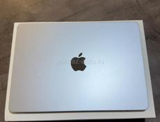Macbook M4