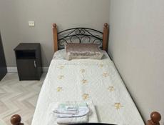 Сдам этажа в двухэтажном доме районе Маяк в 250 м от моря