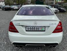 Mercedes-Benz S-Класс