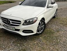 Mercedes-Benz 300-Series