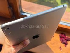 iPad 8 поколения 32 gb с Pencil