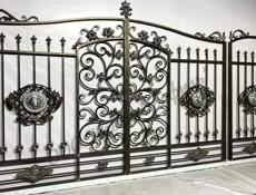 Ворота...