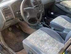 Toyota Avensis Verso