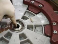 Запрессовывою подшипники на( разборных баках ) стираральных машин.