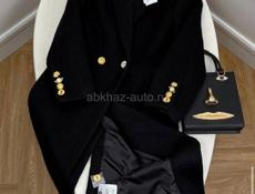 Продаю пальто  размер М