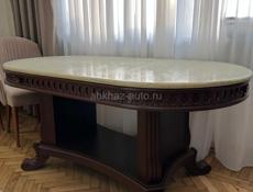 Продается стол 