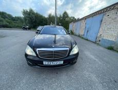 Mercedes-Benz S-Класс