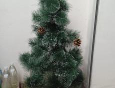 ПРОДАМ ЁЛКИ РАЗНЫЕ В ПОДАРОК ГЕРЛЯДАМИ !!