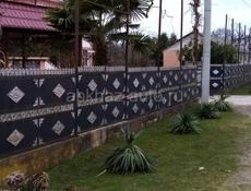 Дом 250 кв,летняя веранда 100 кв, отдельно 150 кв помещение 