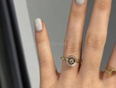 Золотые кольца с бриллиантами