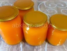 Продаётся мандариновый сок в литровых банках  По 150 р  Оптом от 10 шт - по 100 р  Звонить или писать на ватсап 7752026