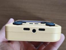 Игровая консоль