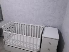 Кроватка детская