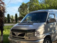 Volkswagen Caravella