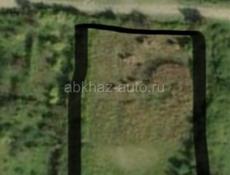 20 соток в 5 минутах от центра города 1.5 🍋 с видом на море Ул,братьев Зантария , асфальтированная дорога , ровный участок , подлежит строительству дома либо коттеджных домов ,собственник, WhatsApp +79407118144