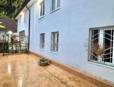 3-ХЭТАЖНЫЙ ОСОБНЯК У СУХУМА