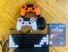 PlayStation 4 в хорошем состояние