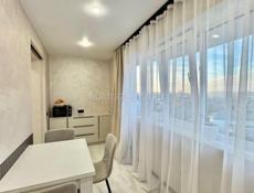 2 - К. КВАРТИРА С РЕМОНТОМ 100М ОТ МОРЯ В СУХУМЕ