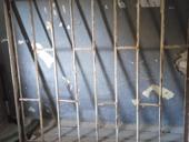 ПРОДАМ Б/У РЕШЁТКУ  НА 3. КОМУ., КВАРТИРЫ  !! 