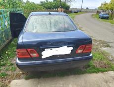 Mercedes-Benz E-Класс