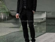 Костюм мужской / сорочка брюки жилетка галстук пиджак